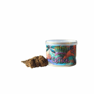 Boîte colorée de fleur de CBD Critical avec la fleur à côté