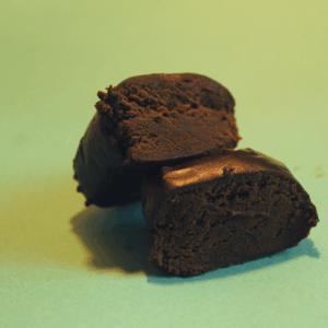 Résine Ice CBG premium française cannabigérol texture compacte arômes mentholés glacials terreux herbacés pureté exceptionnelle artisanal